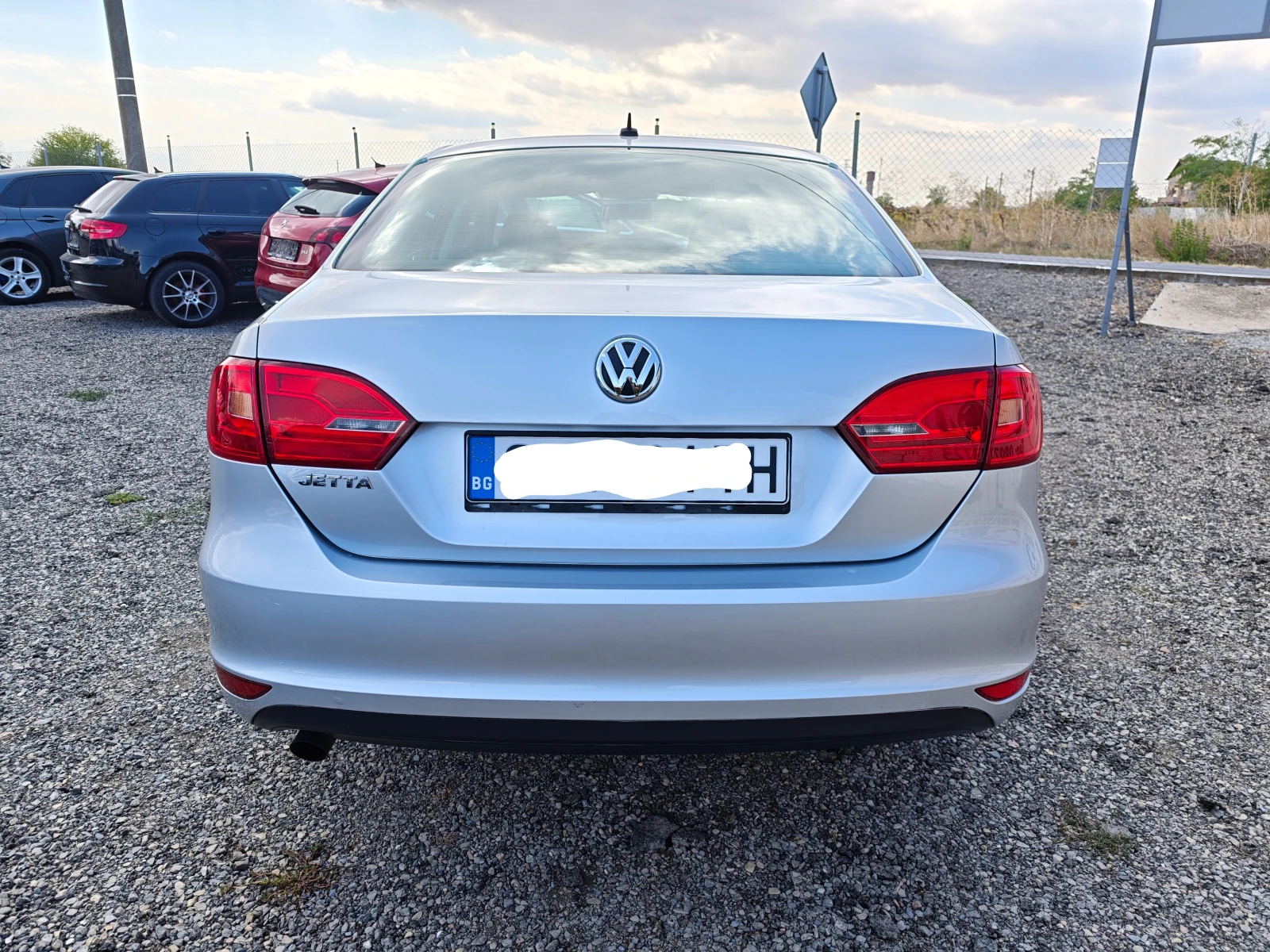 VW Jetta 1.2i | Mobile.bg � ����������� 4