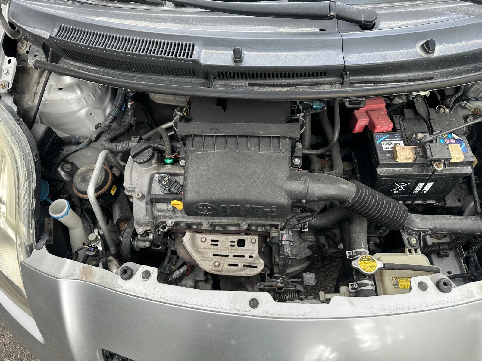 Toyota Yaris 1.3 Автоматик, снимка 14 - Автомобили и джипове - 56244842