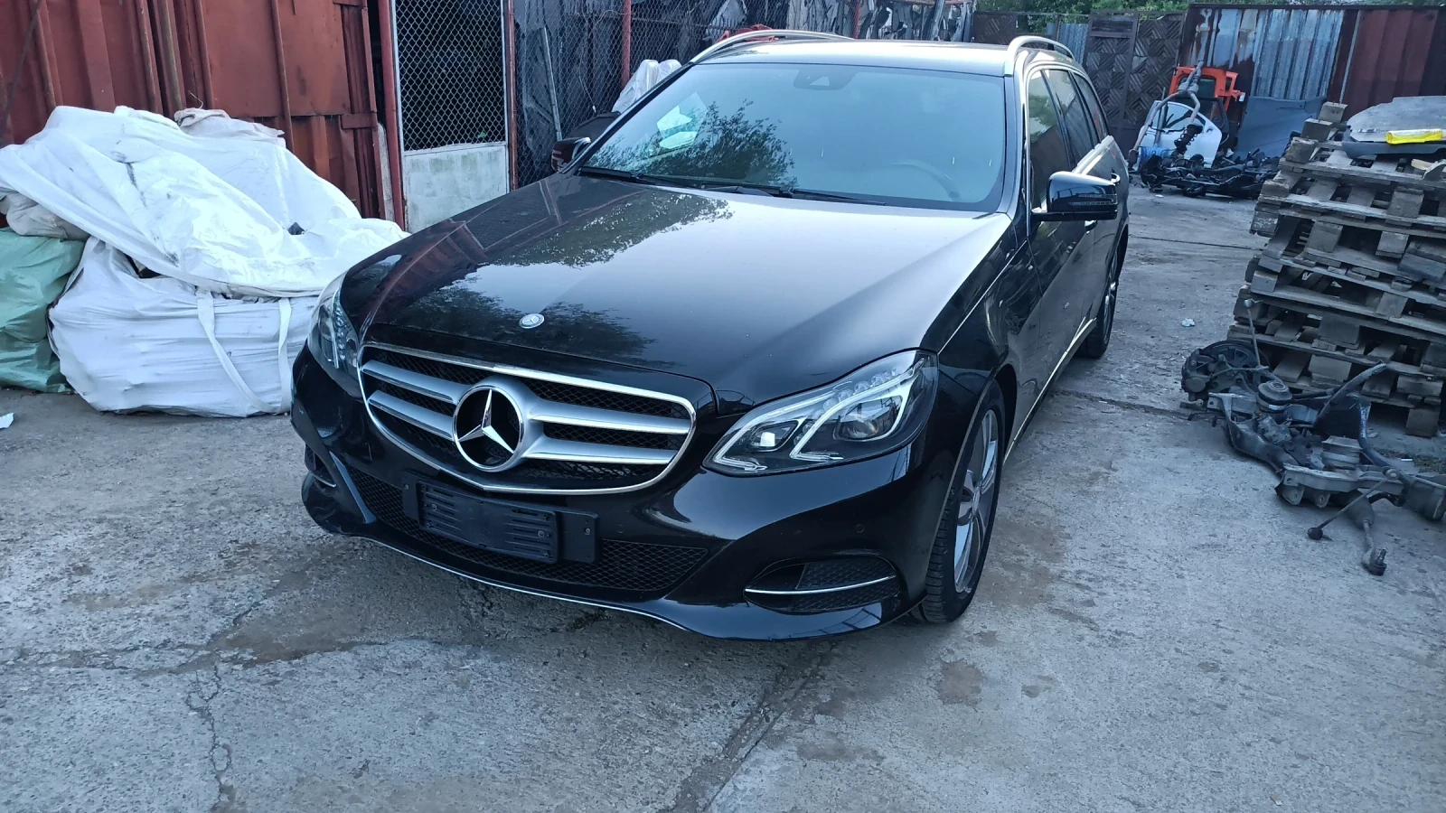 Mercedes-Benz E 220