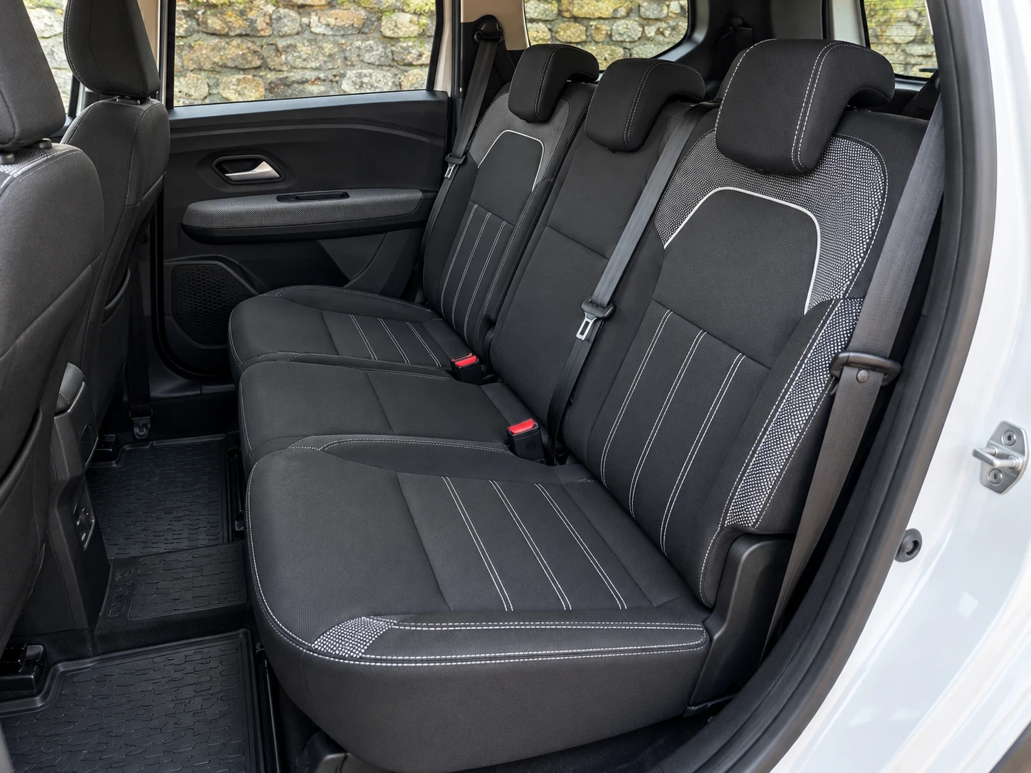 Dacia Jogger ����������� �� 09/2028 | Mobile.bg � ����������� 8