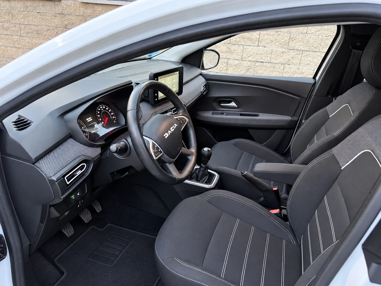 Dacia Jogger ����������� �� 09/2028 | Mobile.bg � ����������� 7