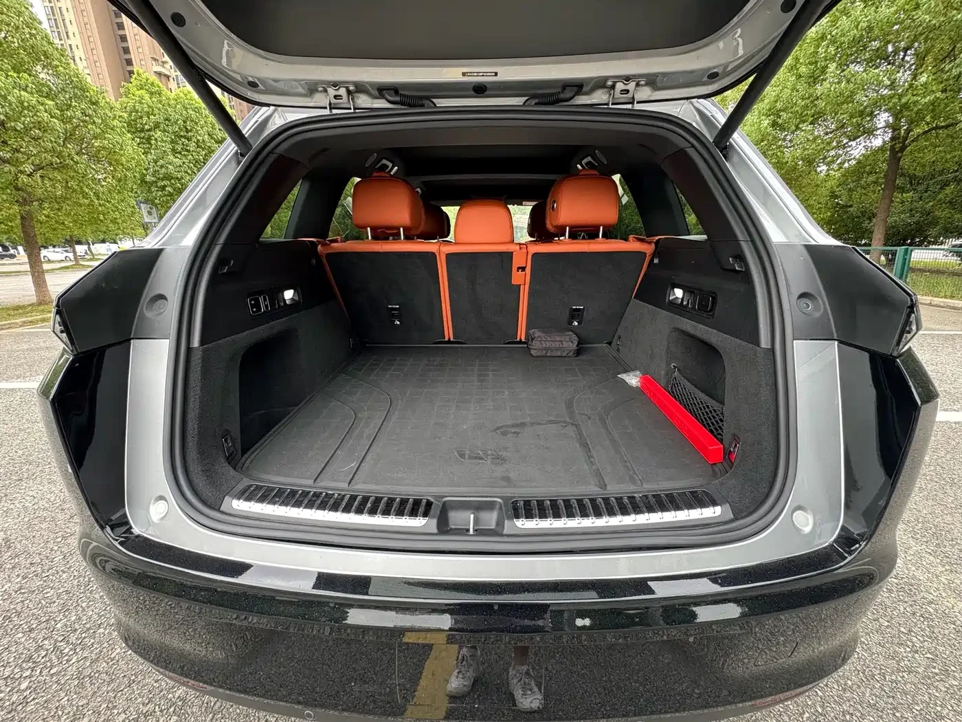 Zeekr 001 2022* LONG RANGE* DUAL MOTORS* 360* DIS* YAMAHA* � | Mobile.bg � ����������� 11