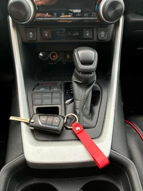 Toyota Rav4 * LE * CARFAX * ПОДГРЕВ * NAVI, снимка 12