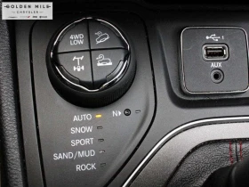 Jeep Cherokee * Trailhawk 4x4 Dual Air Leather Steering HTD * CA, снимка 12