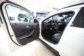 Mercedes-Benz GLA 220 AMG/Harman Kardon//Navi/Park Assist | Mobile.bg    4