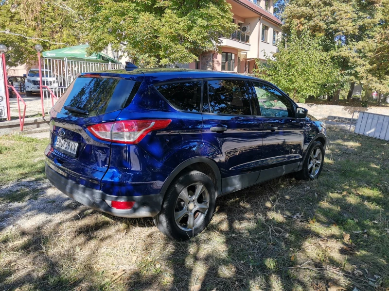 Ford Kuga 2.5SE LPG, снимка 2 - Автомобили и джипове - 47434622