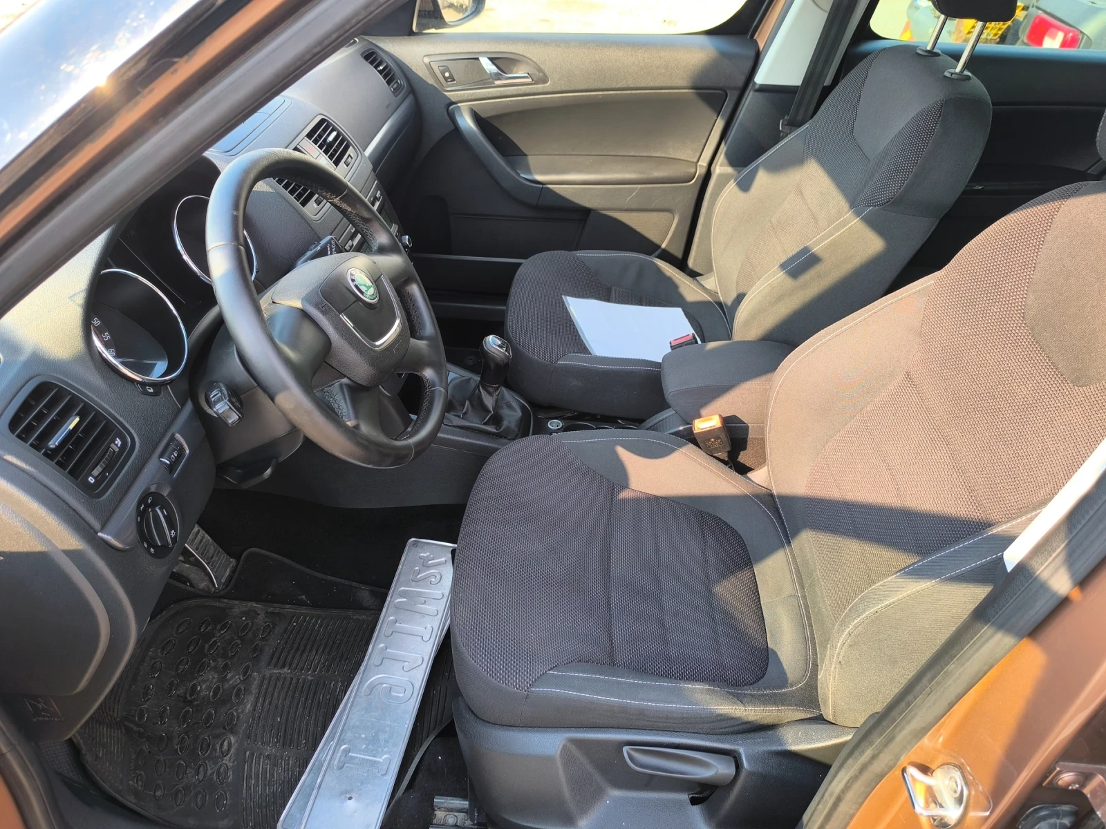 Skoda Yeti 2.0TDI  - изображение 7