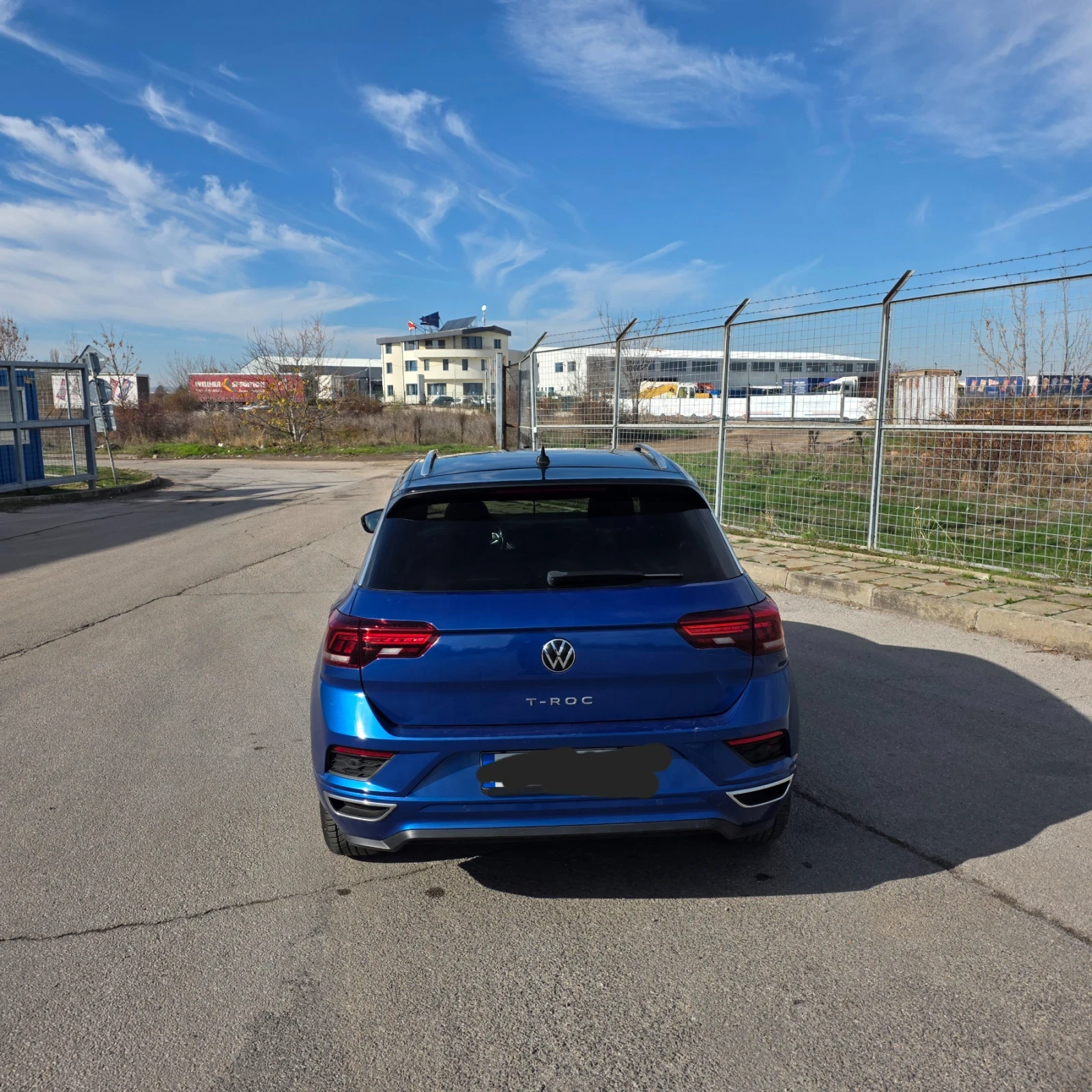 VW T-Roc R-line  | Mobile.bg   6