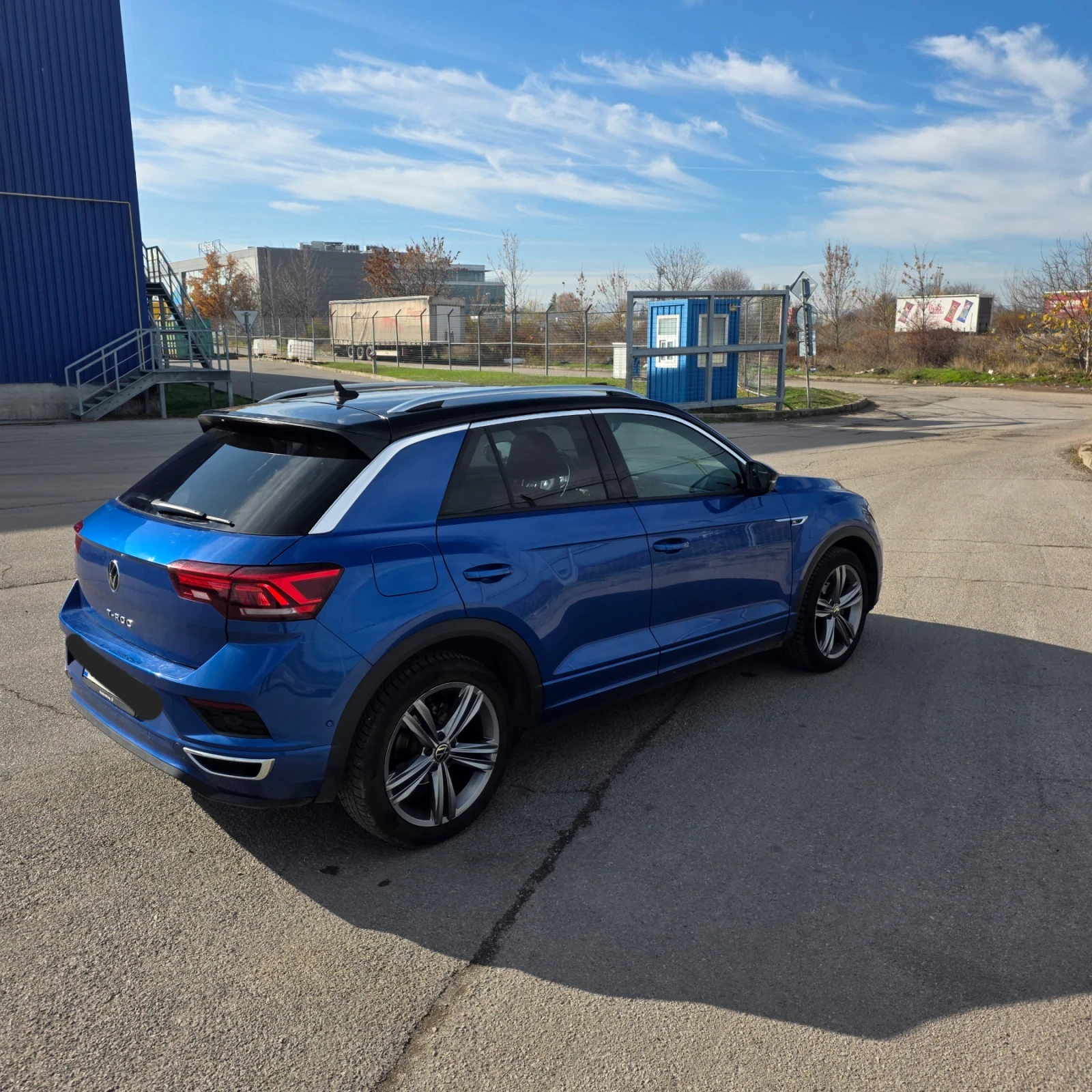 VW T-Roc R-line  | Mobile.bg   3