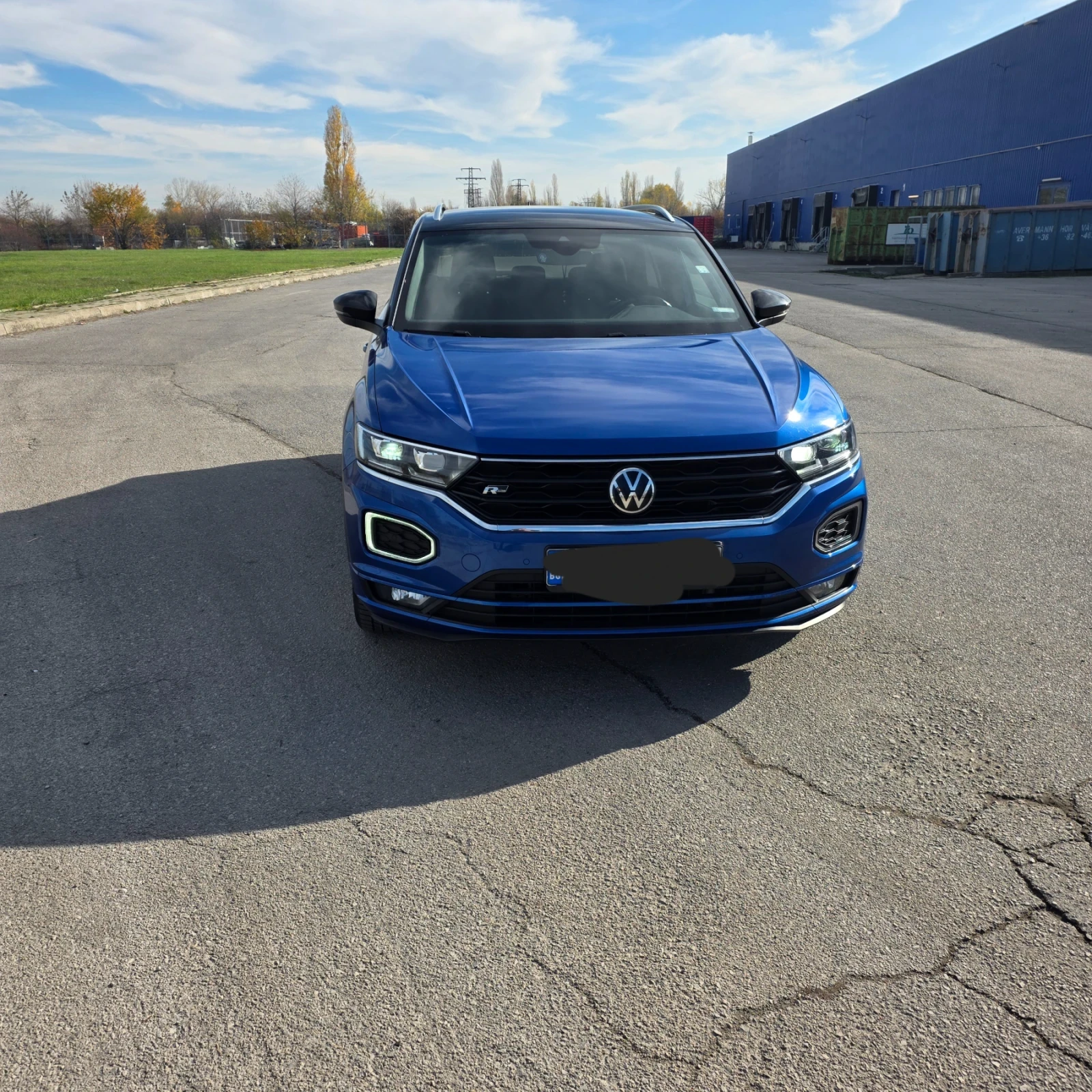 VW T-Roc R-line  | Mobile.bg   2