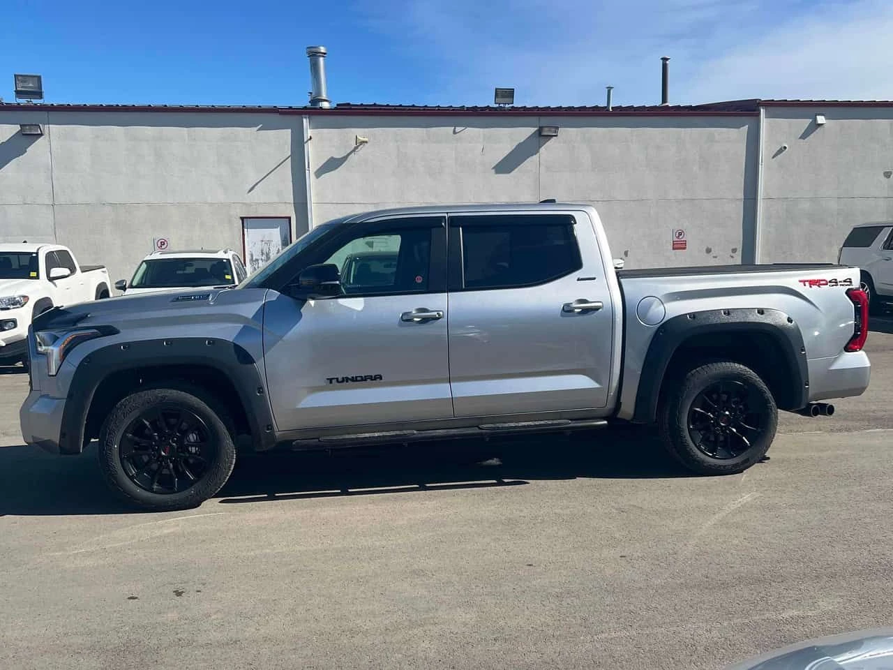 Toyota Tundra * Hybrid * 2 КЛЮЧА* ПОДГРЕВ* KEYLESS* , снимка 2 - Автомобили и джипове - 53914891