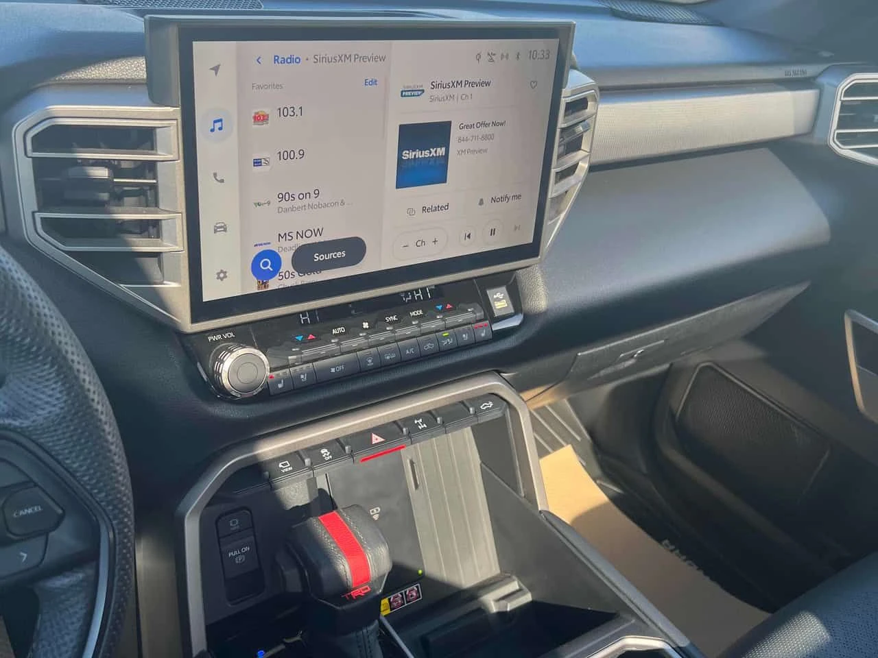 Toyota Tundra * Hybrid * 2 КЛЮЧА* ПОДГРЕВ* KEYLESS* , снимка 9 - Автомобили и джипове - 53914891