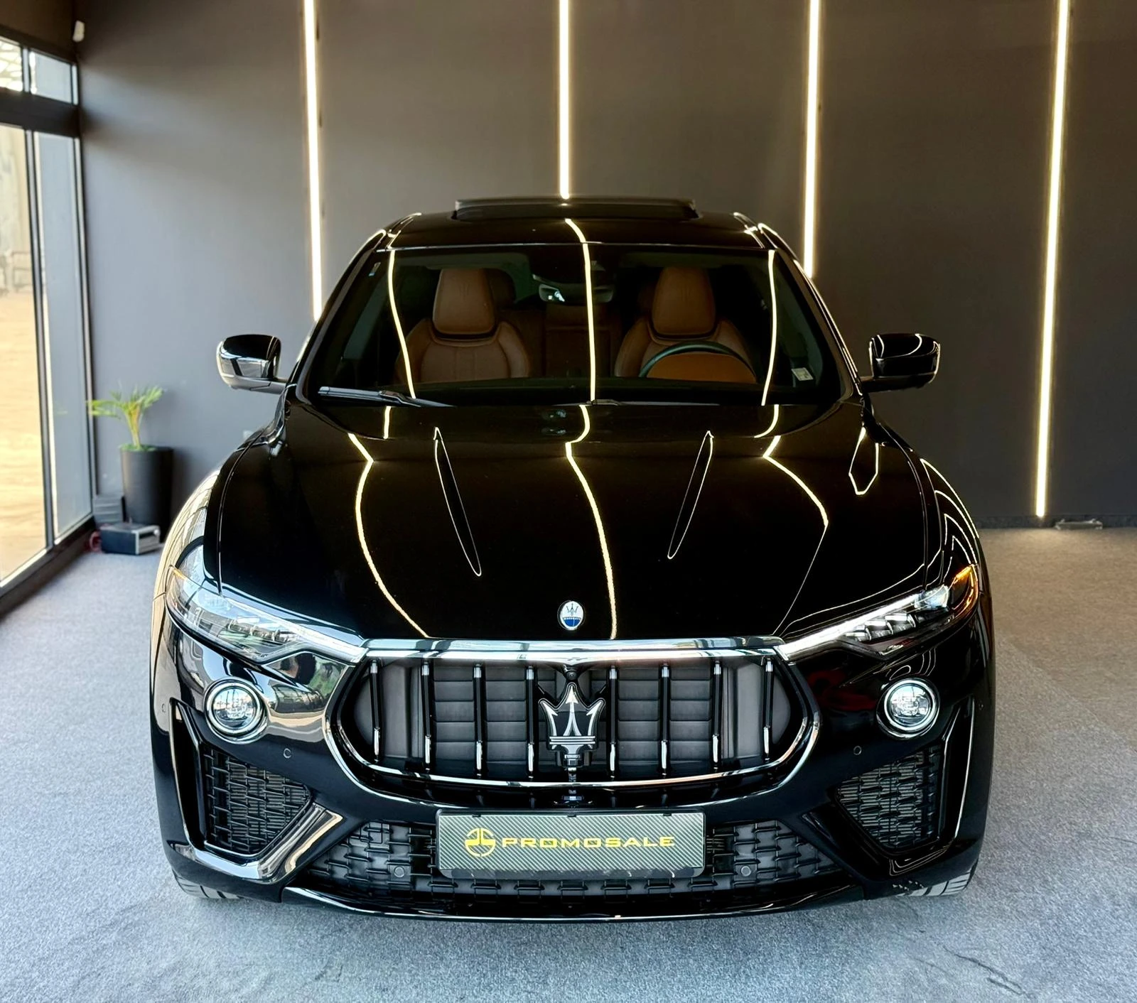 Maserati Levante GT* Full* Harman Kardon* Pano* Обдухване* Лизинг , снимка 2 - Автомобили и джипове - 54691826