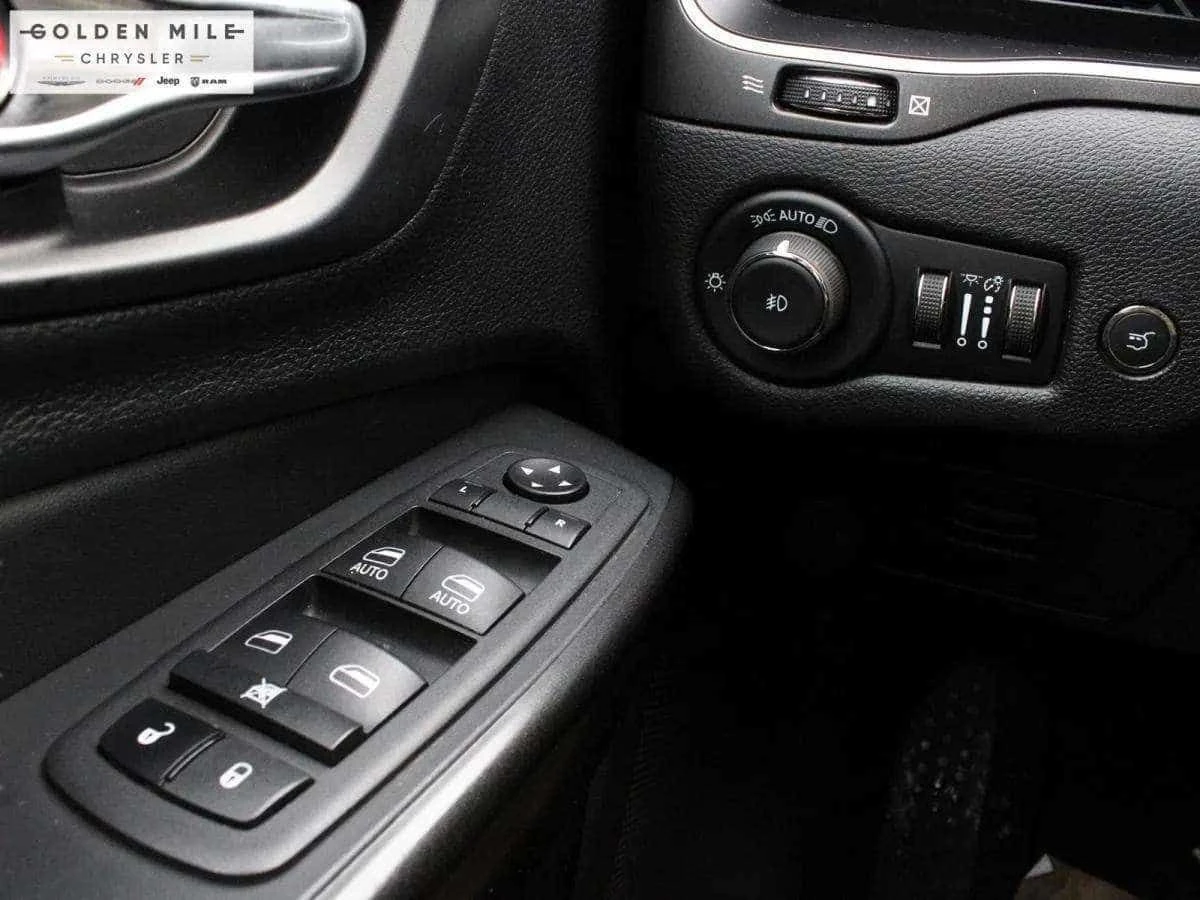 Jeep Cherokee * Trailhawk 4x4 Dual Air Leather Steering HTD * CA, снимка 14 - Автомобили и джипове - 54948034