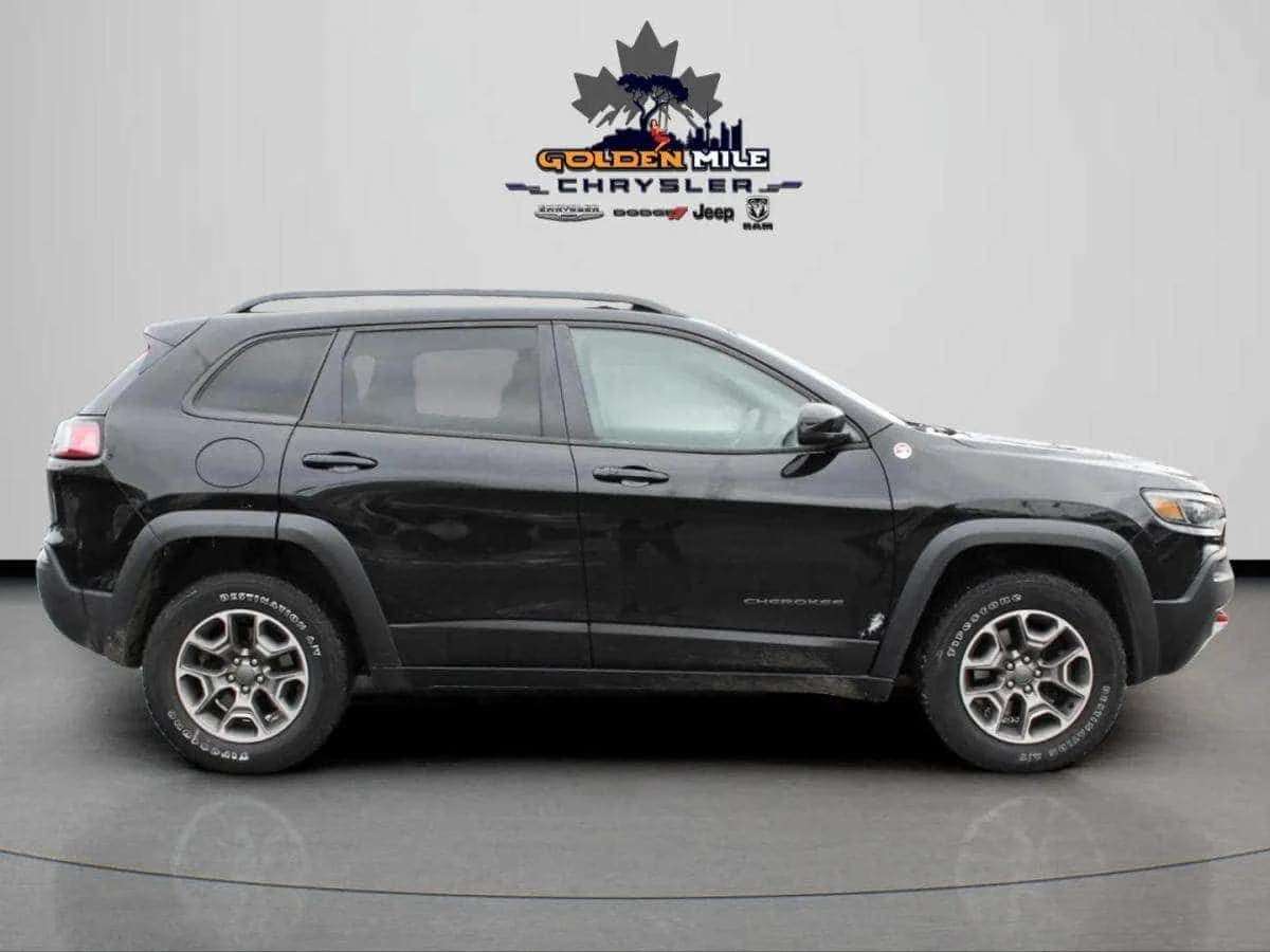 Jeep Cherokee * Trailhawk 4x4 Dual Air Leather Steering HTD * CA, снимка 3 - Автомобили и джипове - 54948034