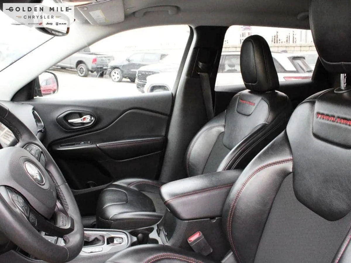 Jeep Cherokee * Trailhawk 4x4 Dual Air Leather Steering HTD * CA, снимка 7 - Автомобили и джипове - 54948034