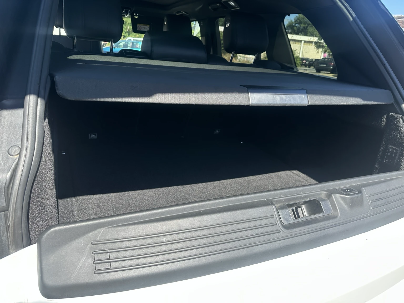 Land Rover Range rover Vogue 4.4 SDV8, снимка 10 - Автомобили и джипове - 54980900