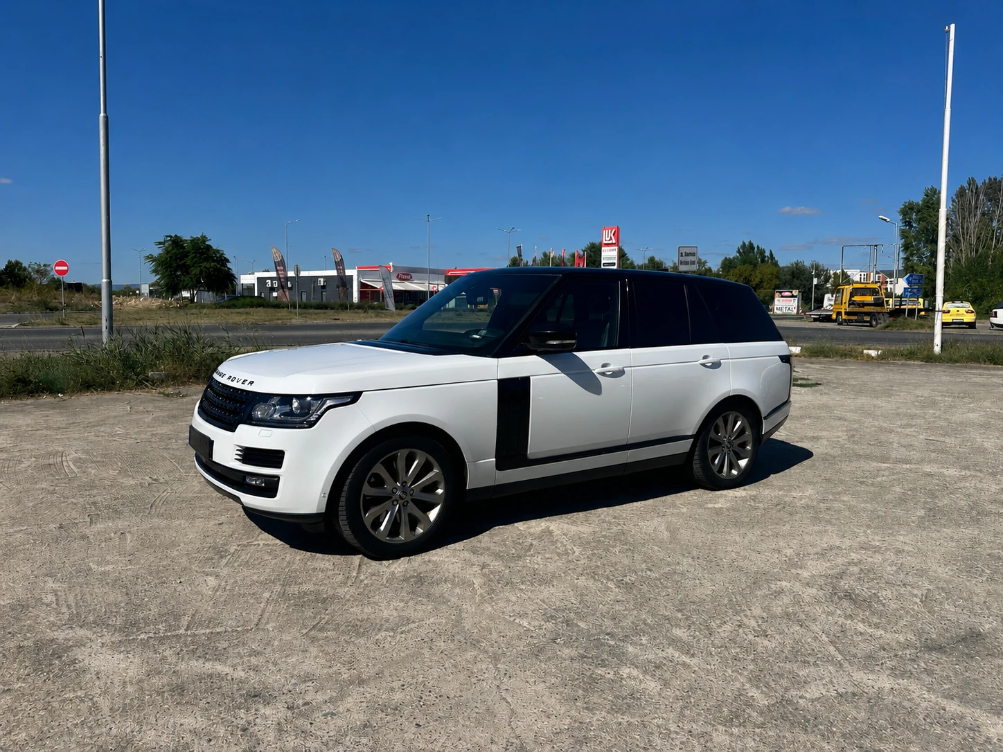 Land Rover Range rover Vogue 4.4 SDV8, снимка 2 - Автомобили и джипове - 54980900