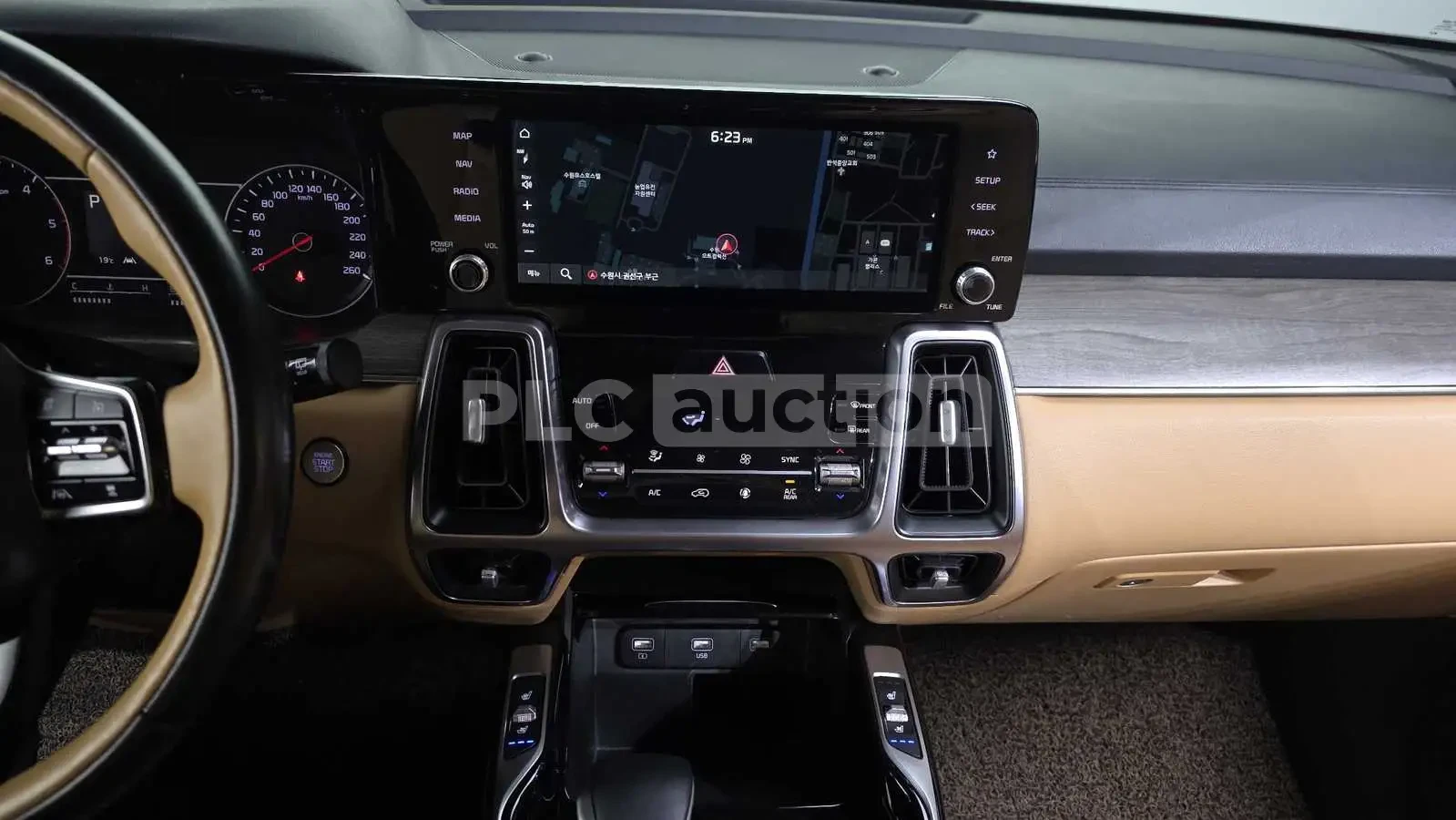 Kia Sorento, снимка 14 - Автомобили и джипове - 55011177