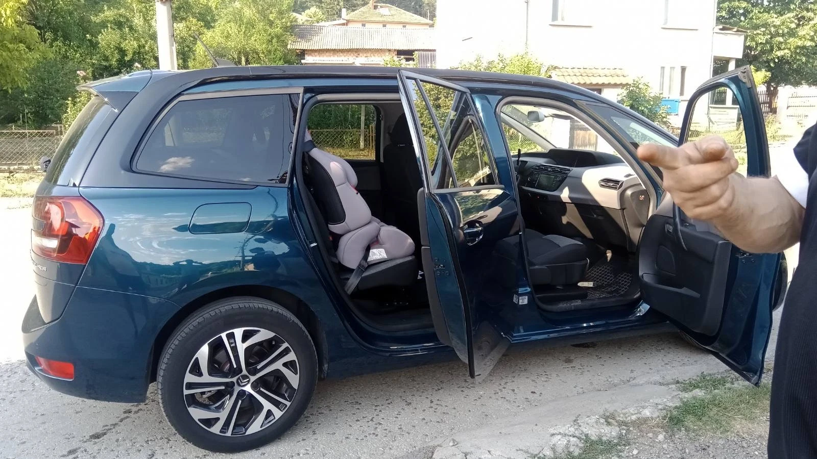 Citroen Spacetourer, снимка 2 - Автомобили и джипове - 55157860