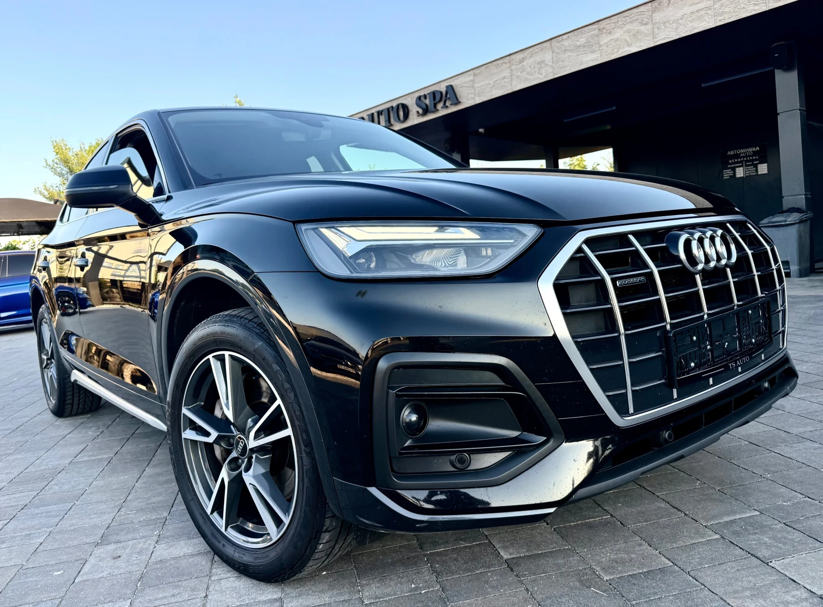 Audi Q5 SPORT BACK* Plug-in хибрит, снимка 3 - Автомобили и джипове - 55500013