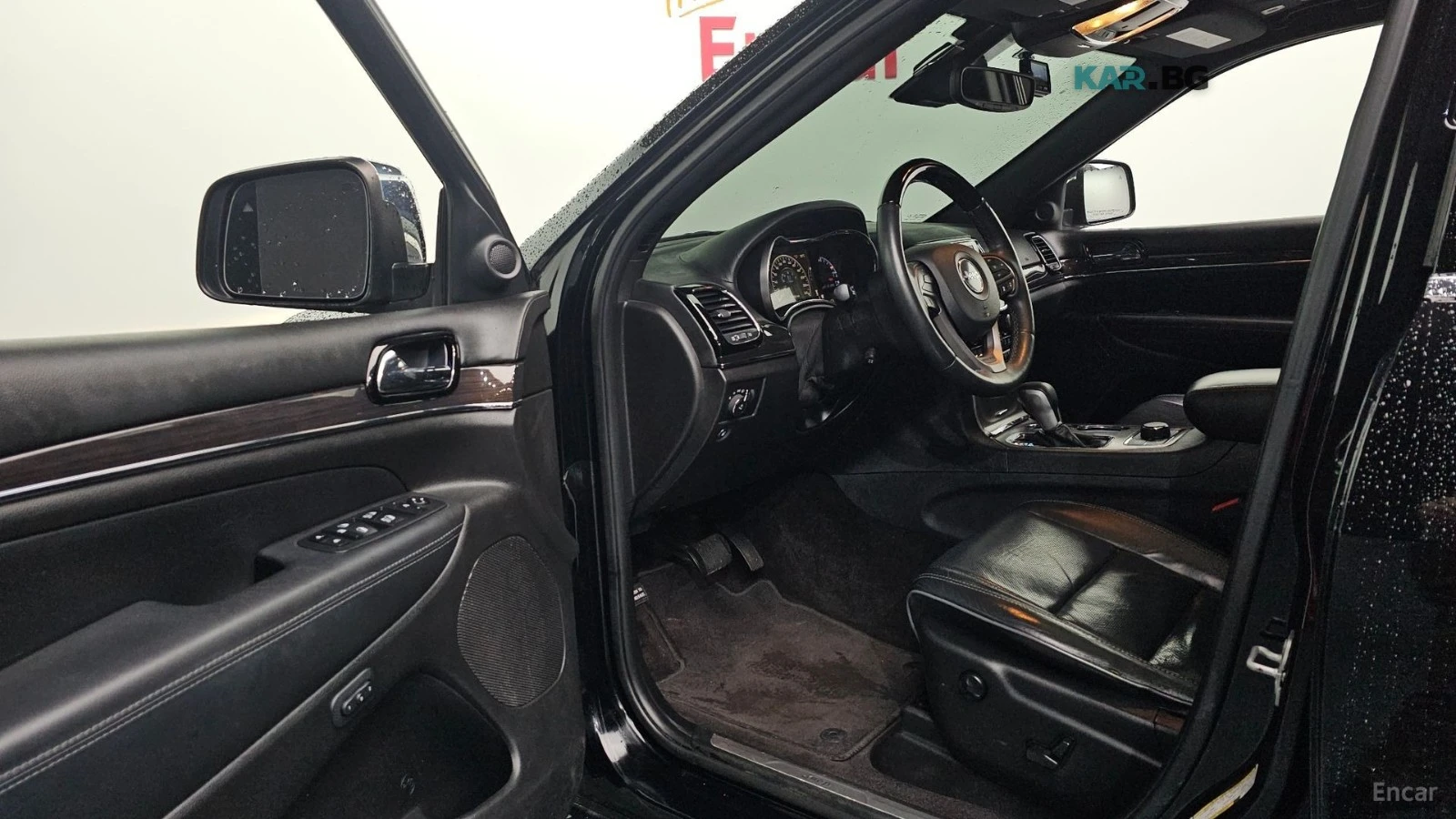 Jeep Grand cherokee 3.6 - OVERLAND - DISTRONIC - ОБДУХВАНЕ - ПОДГРЕВИ , снимка 10 - Автомобили и джипове - 56071400