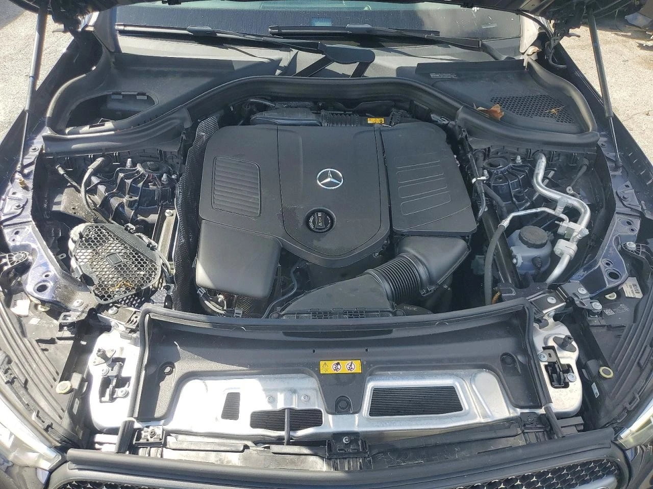Mercedes-Benz GLC 300 COUPE, снимка 11 - Автомобили и джипове - 56346536