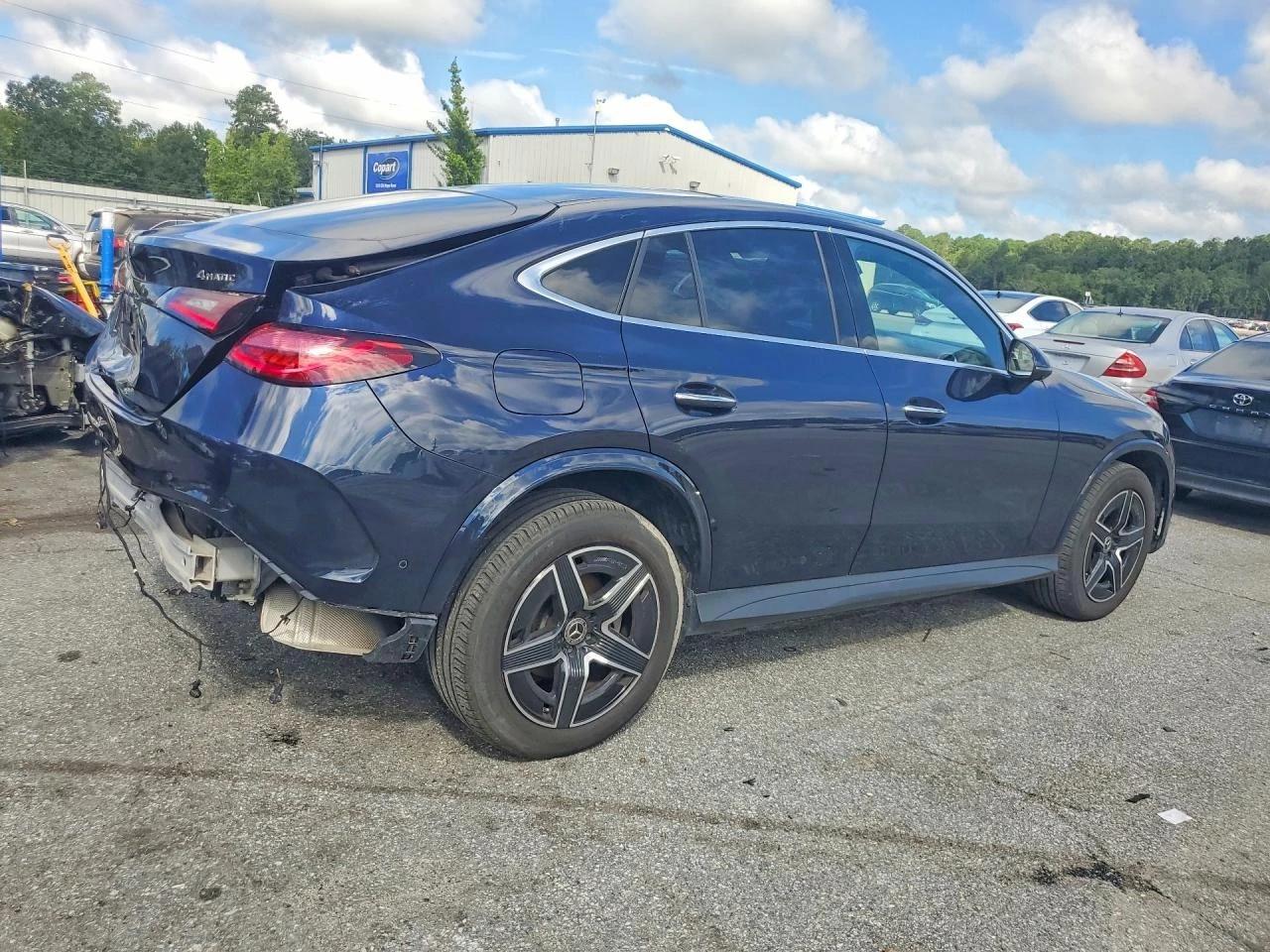 Mercedes-Benz GLC 300 COUPE, снимка 3 - Автомобили и джипове - 56346536