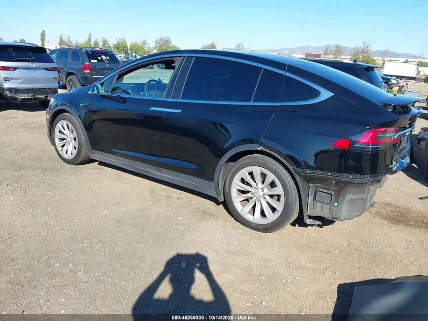 Tesla Model X 100D/75D/90D, снимка 3 - Автомобили и джипове - 56525923