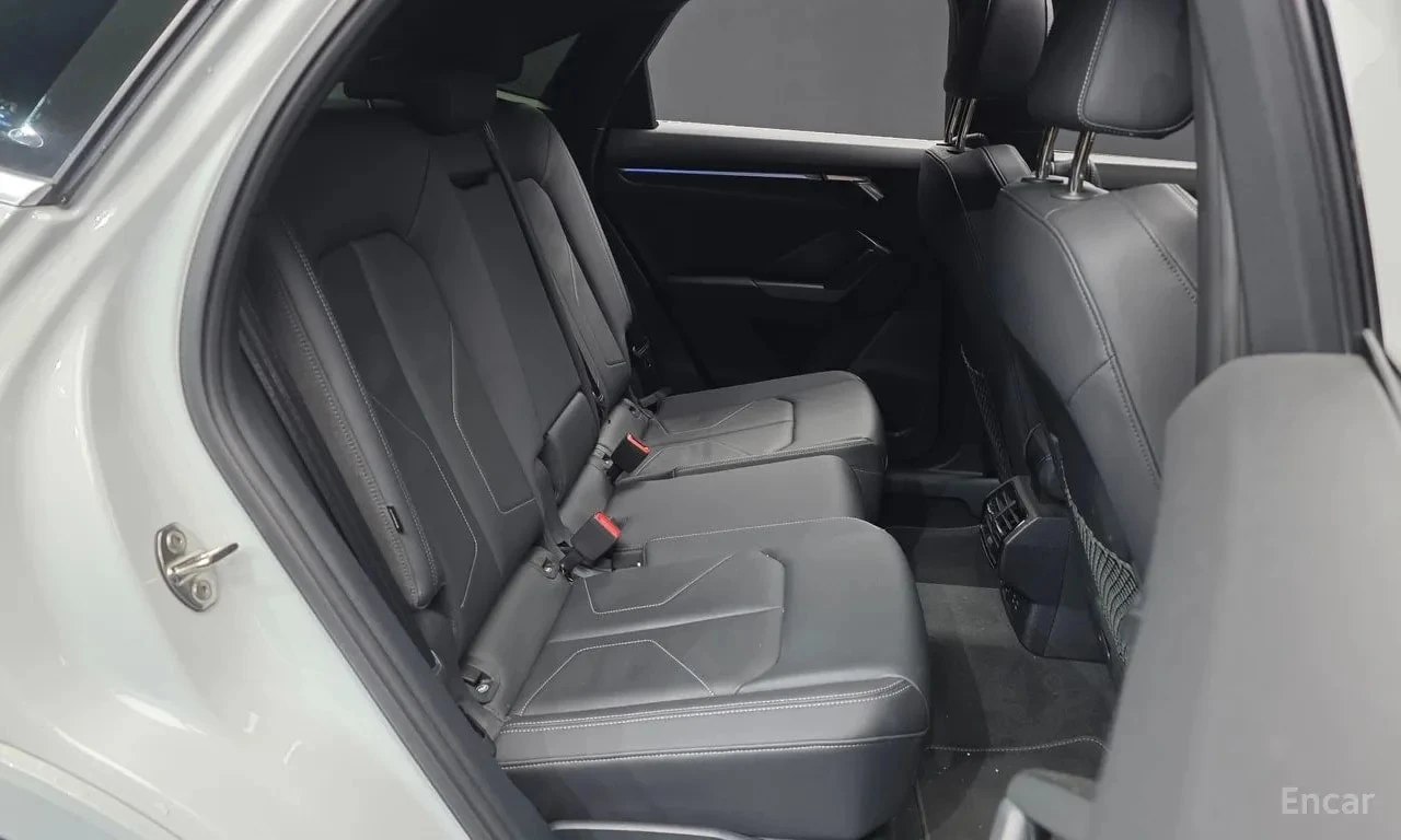 Audi Q3 * 35 TDI Premium Sportback * , снимка 12 - Автомобили и джипове - 56731388