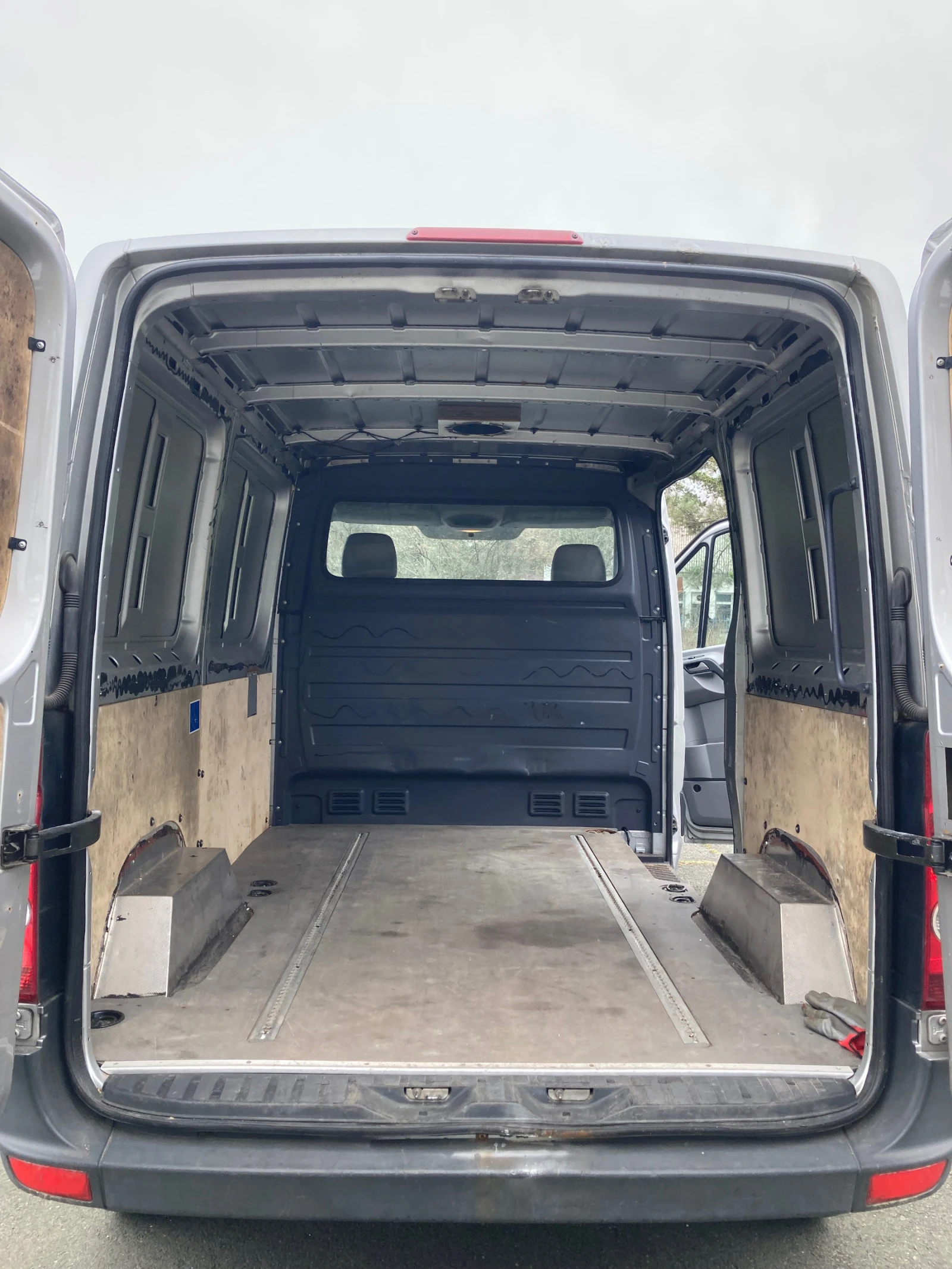 VW Crafter 2, 5 TDI - изображение 7