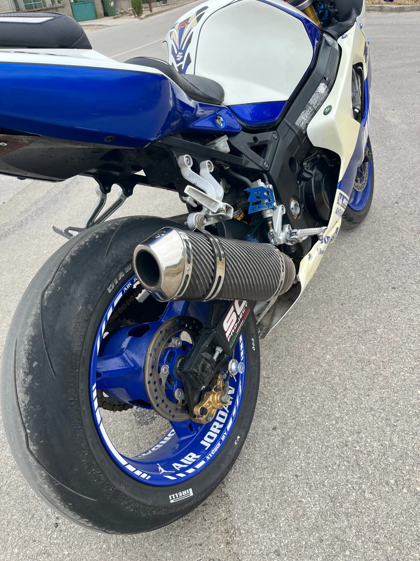 Suzuki Gsxr 1000 - изображение 3