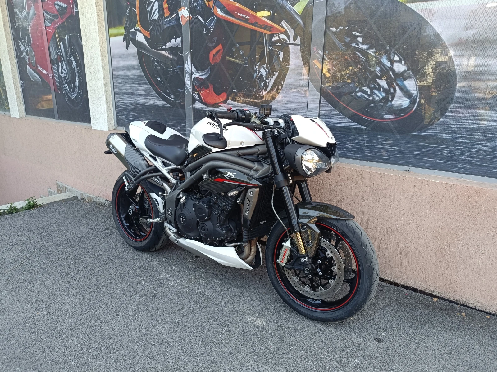 Triumph Speed Triple 1050RS, снимка 2 - Мотоциклети и мототехника - 55596235