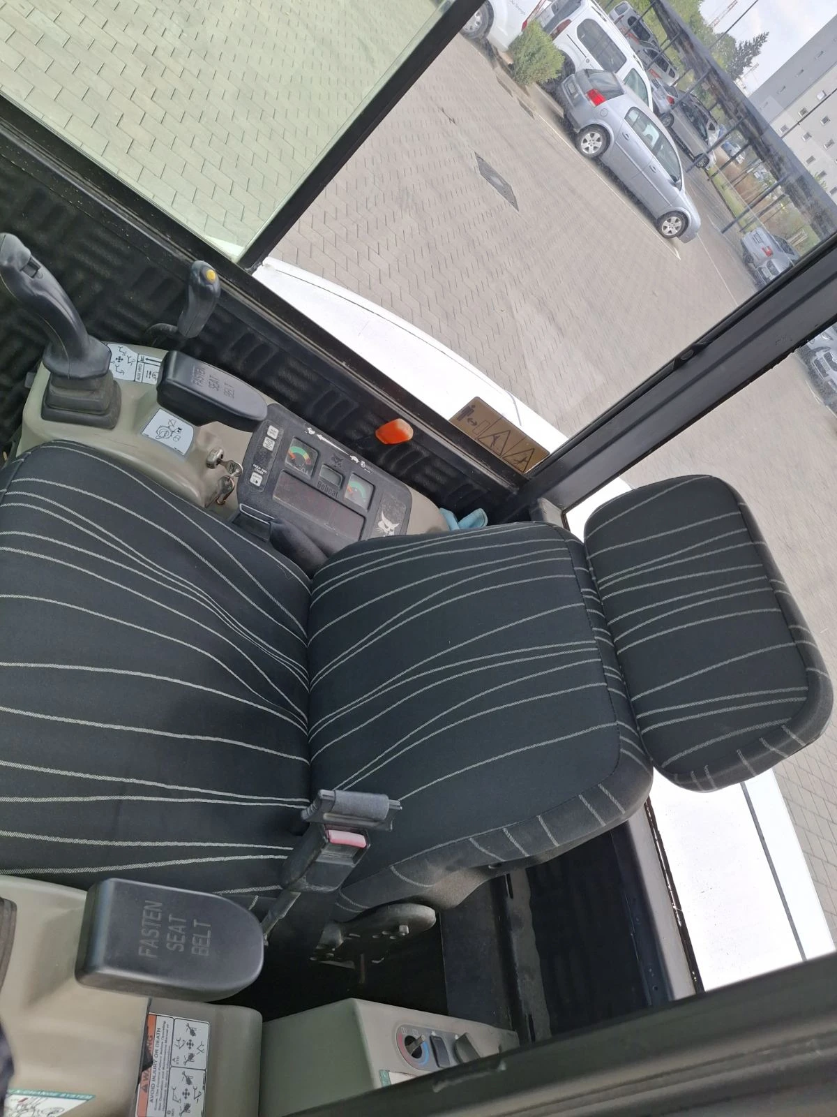 Багер Bobcat 337D - изображение 8