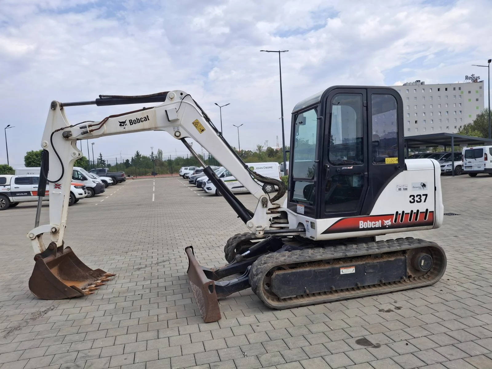 Багер Bobcat 337D - изображение 7