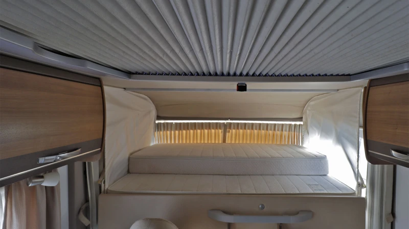 Кемпер HYMER / ERIBA  Exsis-I Premium 50, снимка 16 - Каравани и кемпери - 51967776