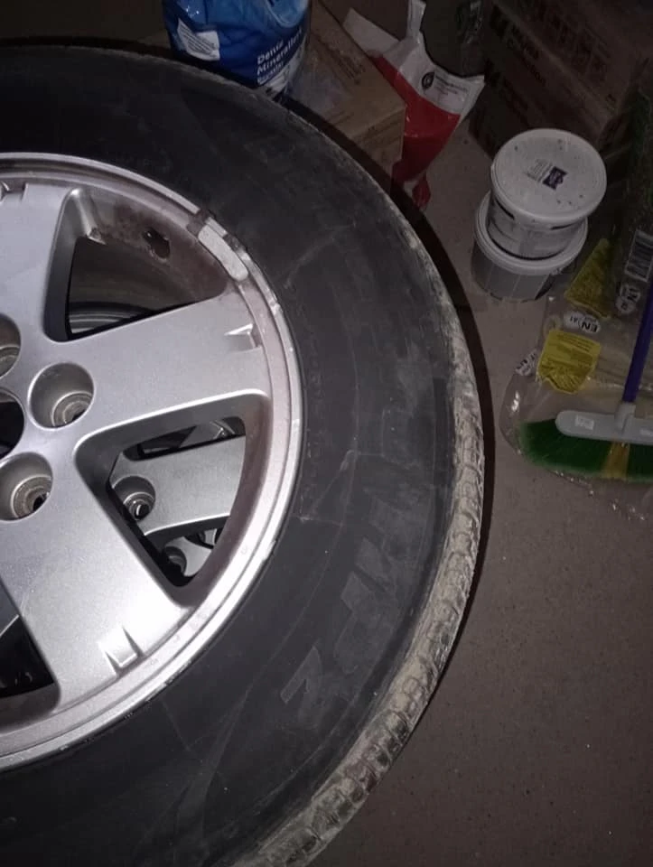 Гуми с джанти Uniroyal 225/70R16, снимка 5 - Гуми и джанти - 52493371