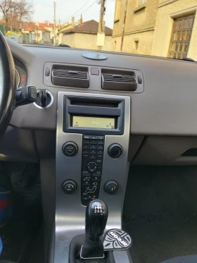 Volvo V50, снимка 10