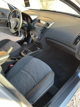 Kia Ceed, снимка 10
