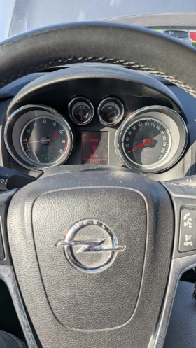 Opel Astra J 1.4 газ/бензин, снимка 11