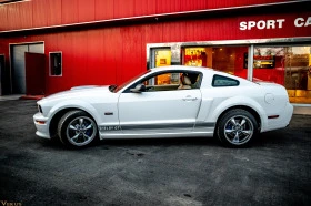 Ford Mustang Shelby GT - [5] 