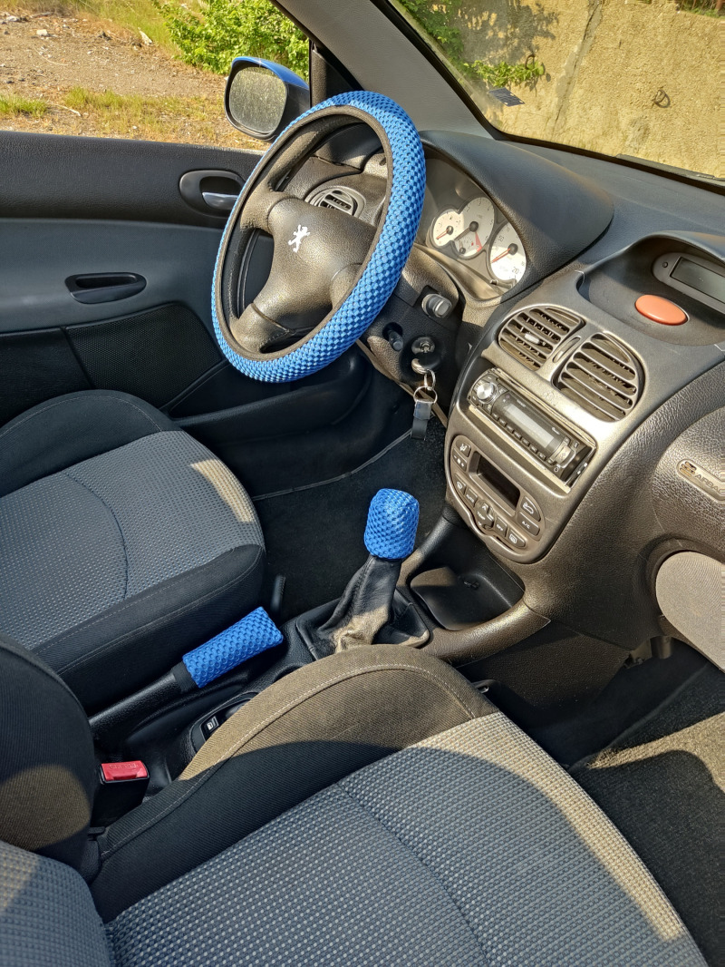 Peugeot 206 CC, снимка 7 - Автомобили и джипове - 45416990
