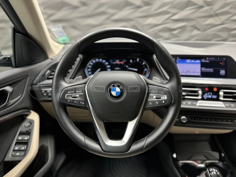 BMW 220 d xDrive Camera* Подгрев* Navi, снимка 6 - Автомобили и джипове - 47063864