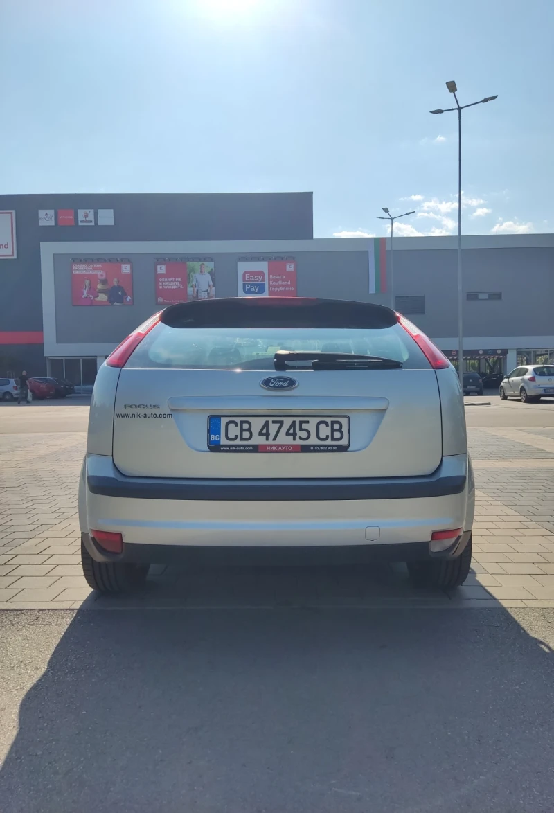 Ford Focus 1.8i LPG/ГАЗ с верига, снимка 4 - Автомобили и джипове - 49146787