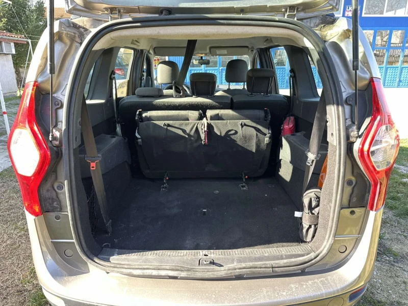 Dacia Lodgy 1.5 dci, снимка 12 - Автомобили и джипове - 48549401