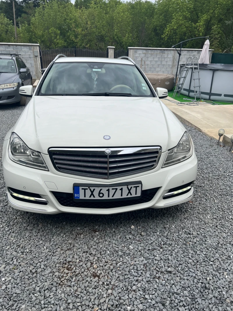 Mercedes-Benz C 200, снимка 1 - Автомобили и джипове - 49565276