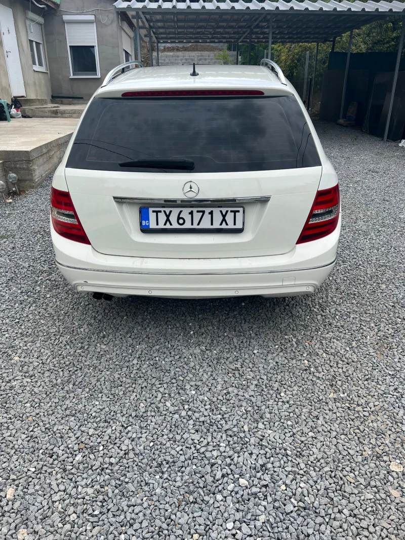 Mercedes-Benz C 200, снимка 2 - Автомобили и джипове - 48601663