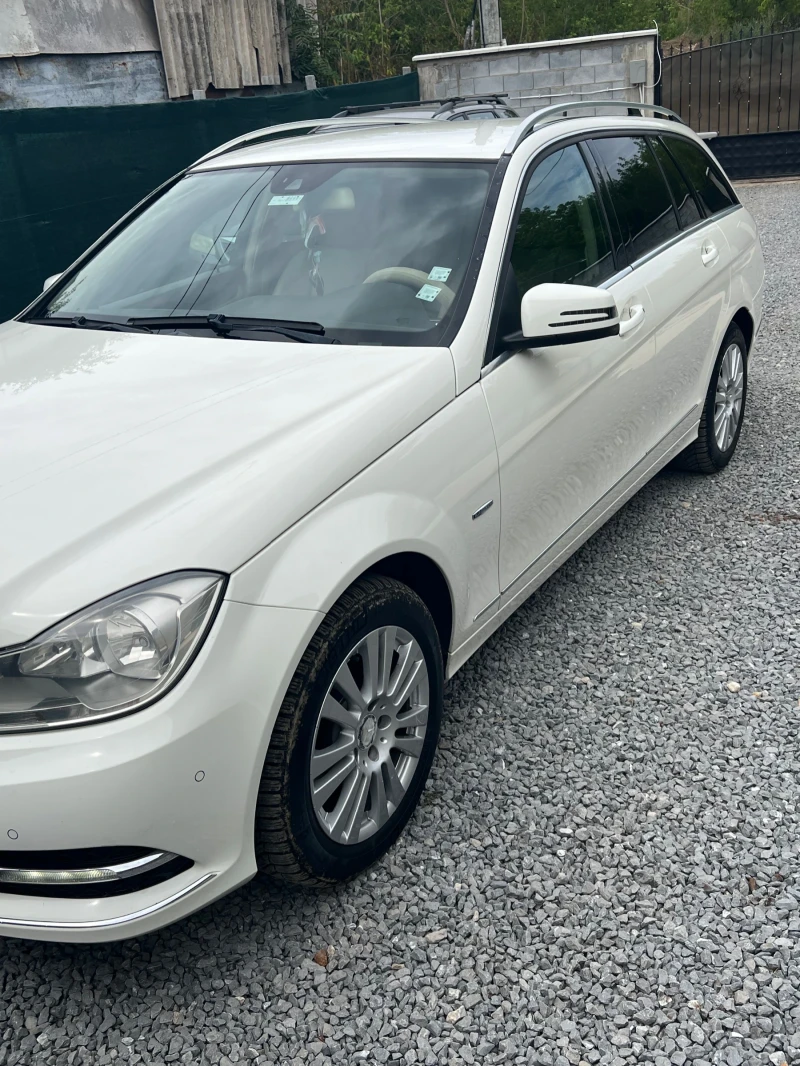 Mercedes-Benz C 200, снимка 8 - Автомобили и джипове - 48601663