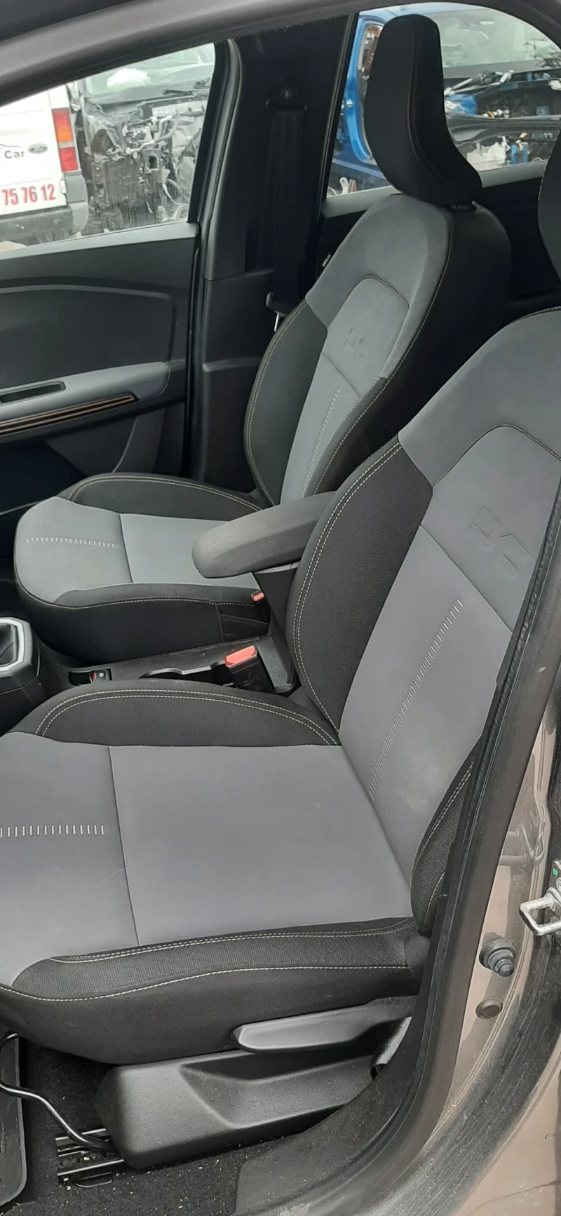 Dacia Jogger 1.0i, снимка 6 - Автомобили и джипове - 50325804