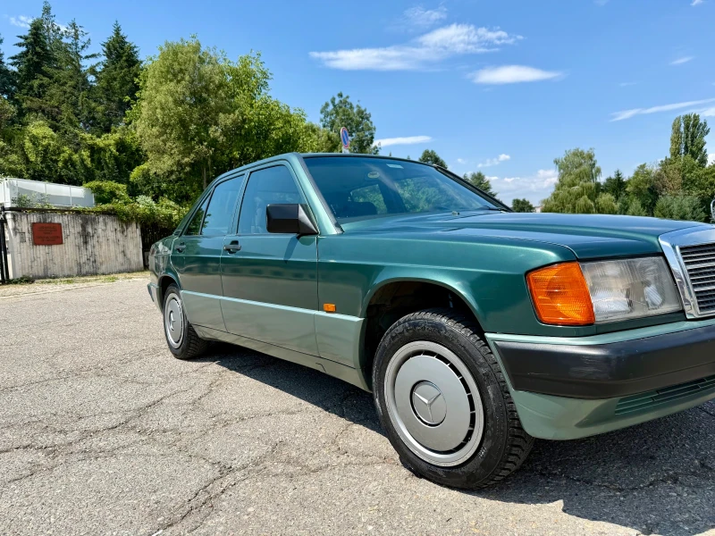 Mercedes-Benz 190 1.8 170000 км! Климатик., снимка 4 - Автомобили и джипове - 52811244
